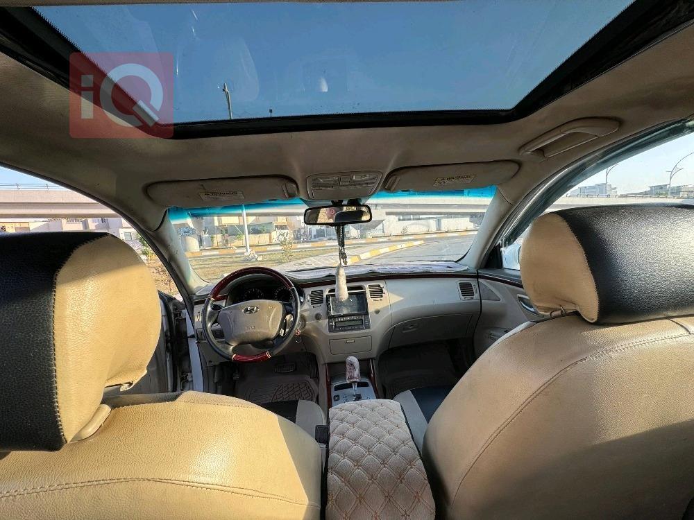 هیوندای ازێرا